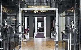 Queen Victoria Hotel By Newmark